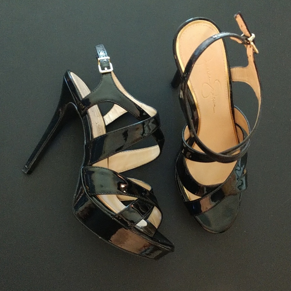 Jessica Simpson stilettos
